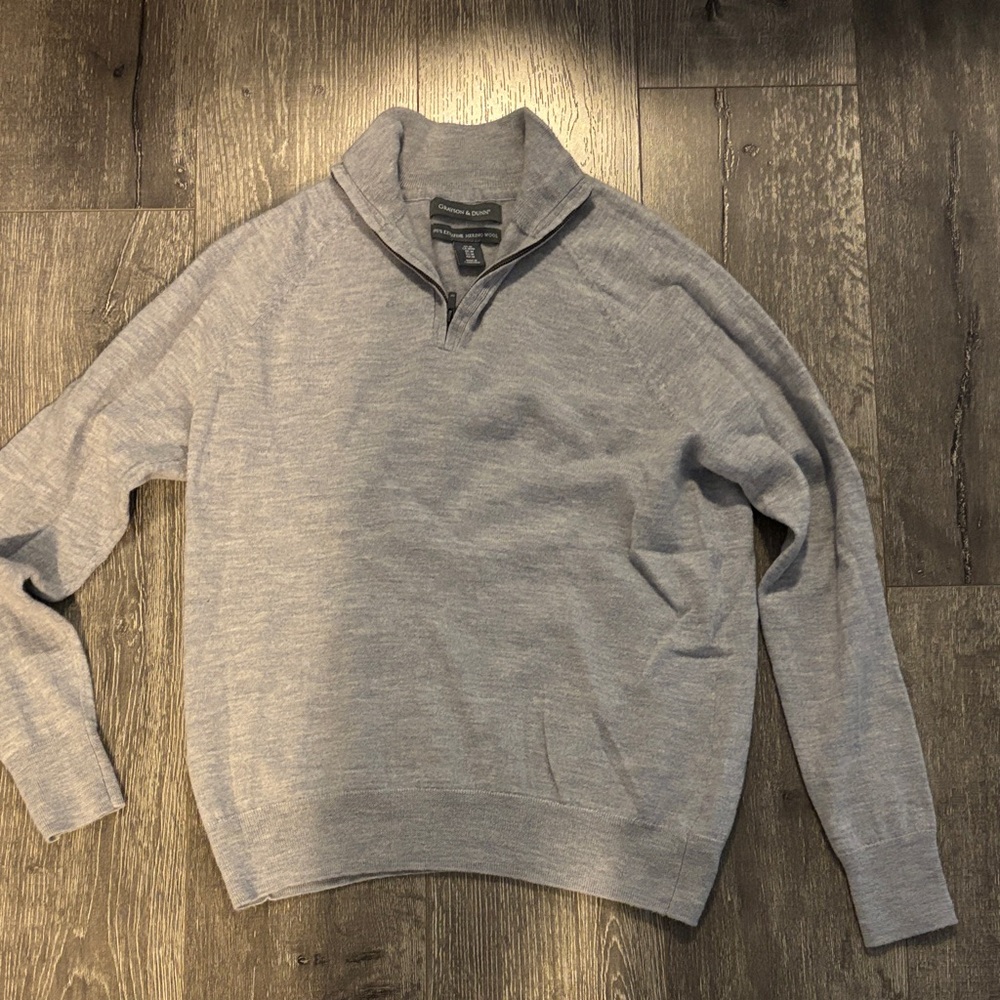 Men's Light Gray Zip-Up Sweater